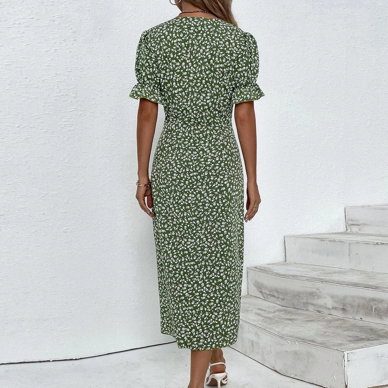 Beach Dresses for Women,2025 Summer Trendy Elegant V Neck Floral Boho Dress,Flowy Ruched Hawaiian Maxi Dress