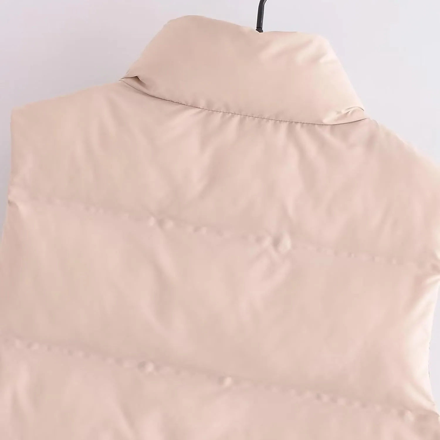 iQKA Women Men Camo Down Jacket Unisex Long Sleeve Glossy Camouflage Zipper Coat with Pockets Oversized Puffer Jackets S-5XL