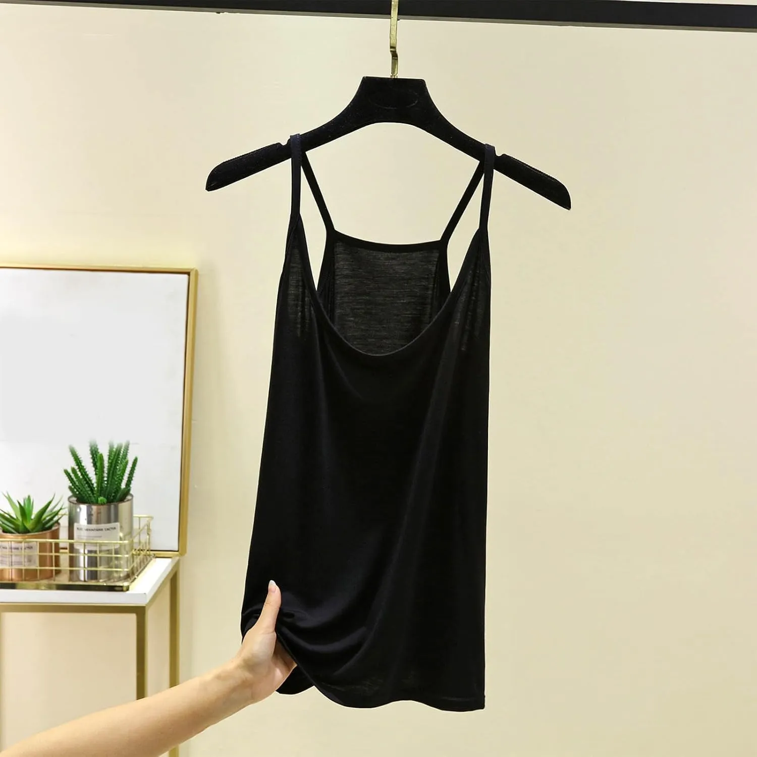 Oplxuo Women Camisole Spaghetti Strap Tank Top Casual Loose Layering Cami Undershirt for Yoga