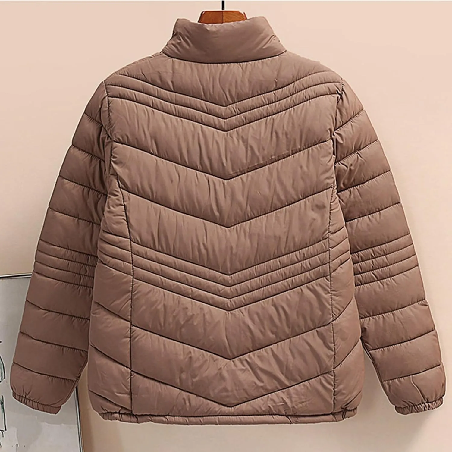 Women's Short Quilted Jackets Casual Stand Collar Zip Up Winter Down Puffer Jacket Padded Outerwear Coats with Pocket