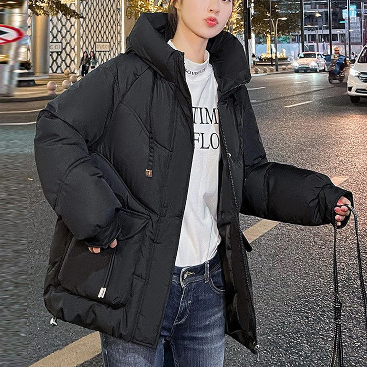 Women's Winter Zip Cropped Puffer Jacket Long Sleeve Warm Hooded Down Coats Loose Fit Quilted Jacket with Pocket